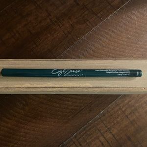 Senegence Eyeliner (sealed)